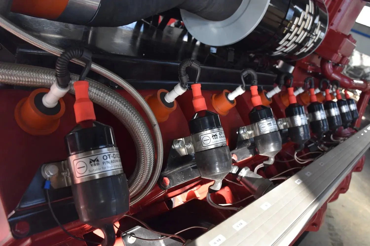 1000kW Cummins Water Cooled Gas Generator Set - Image 5